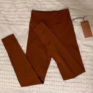 Girlfriend Collective Mahogany Float Ultralight Leggings Small
